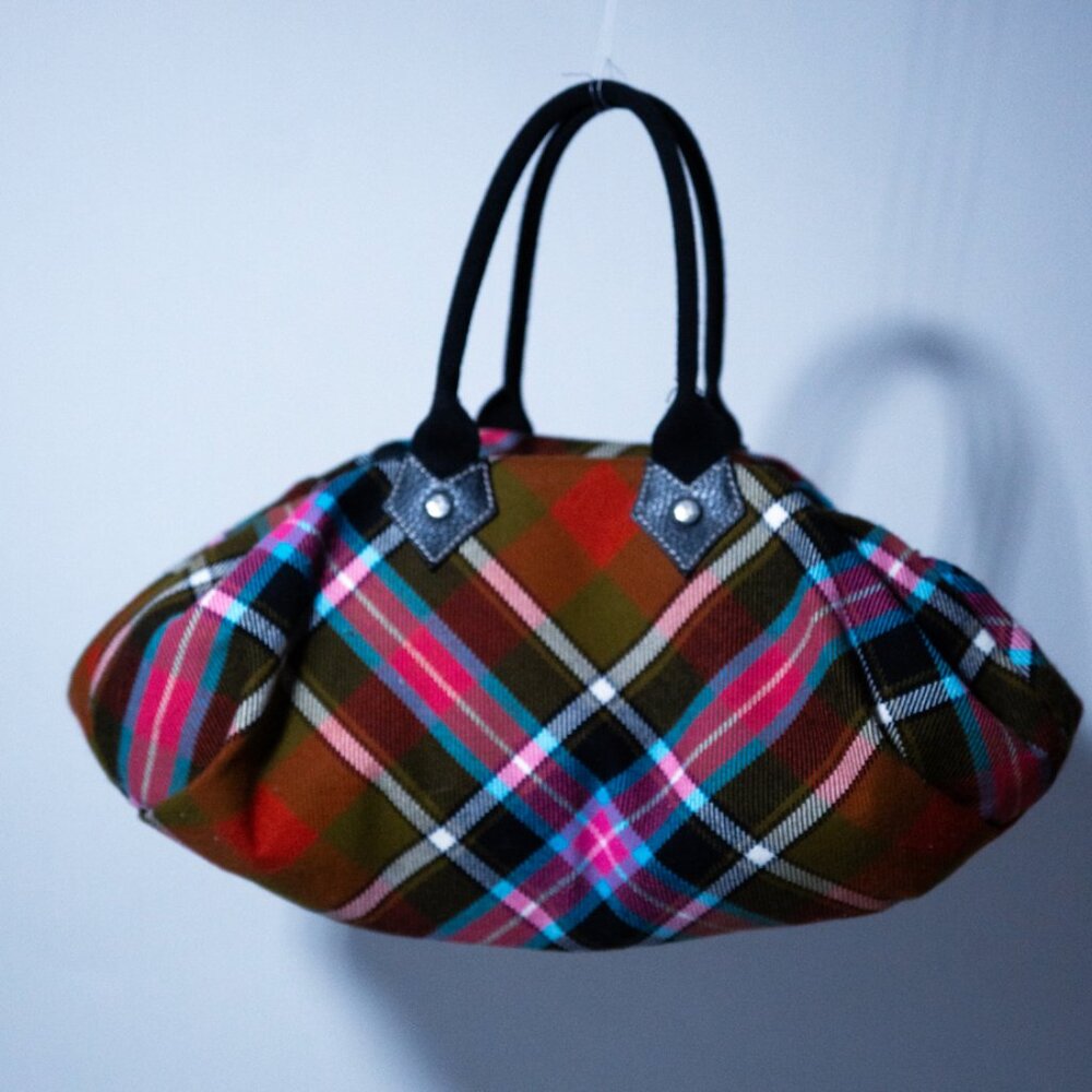 Vivienne Westwod Tartan Duffle Handbag - Picture 3 of 10